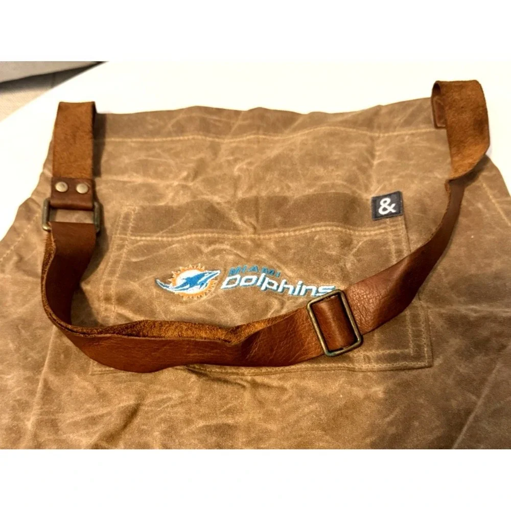 Hedley & Bennett WAX CANVAS & Leather Chef's Apron Professional Apron - Brown